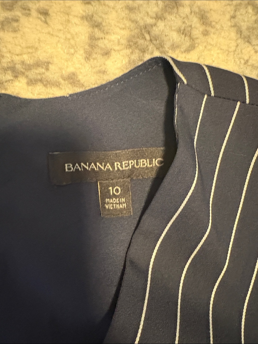 Banana Republic Navy Pinstripe Faux Wrap Sheath Dress Size 10 - Picture 4 of 8